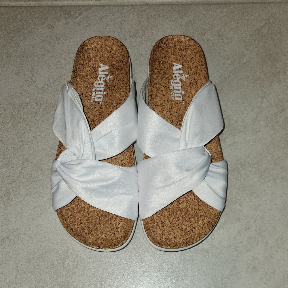 Alegria Women's Rylie White Cork Sandals